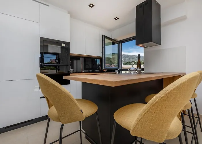 Luxury Apartment N&P