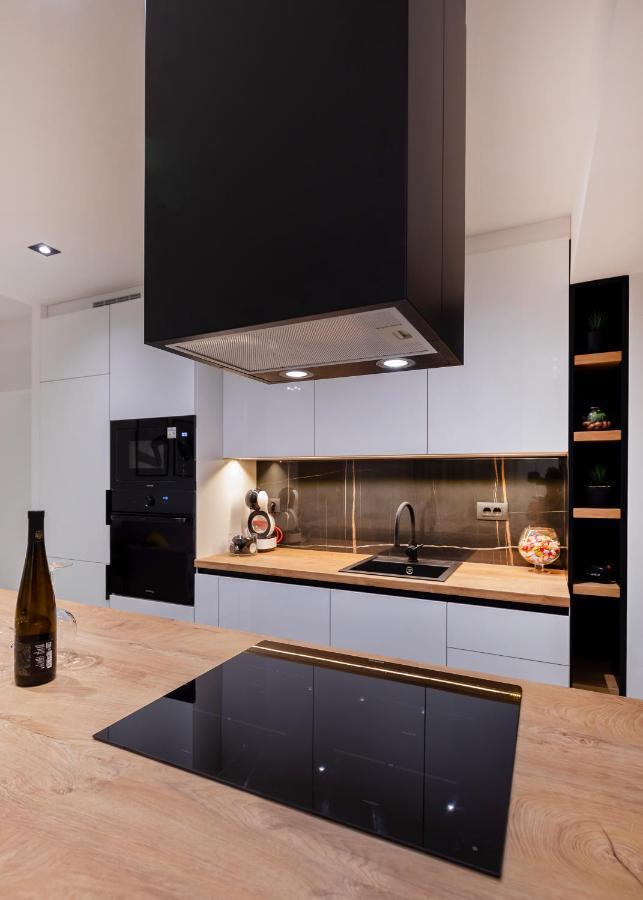 Luxury N&p Apartmán